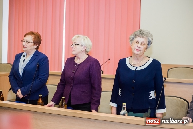 Zdjęcie w galerii na portalu naszraciborz.pl: Wczoraj odbyło się I posiedzenie Rady Seniorów Miasta Raciborza II kadencji wiadomości z regionu
