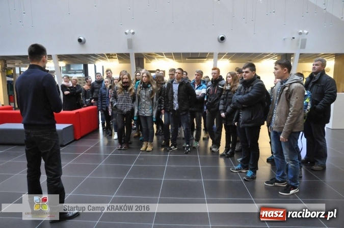 Zdjęcie w galerii na portalu naszraciborz.pl: Młodzież z gminy Krzyżanowice, Raciborza oraz powiatowych Centrów Kształcenia Zawodowego i Ustawicznego wzięła udział w StartUp Camp w Krakowie wiadomości z regionu