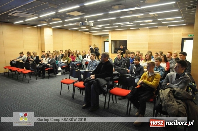 Zdjęcie w galerii na portalu naszraciborz.pl: Młodzież z gminy Krzyżanowice, Raciborza oraz powiatowych Centrów Kształcenia Zawodowego i Ustawicznego wzięła udział w StartUp Camp w Krakowie wiadomości z regionu