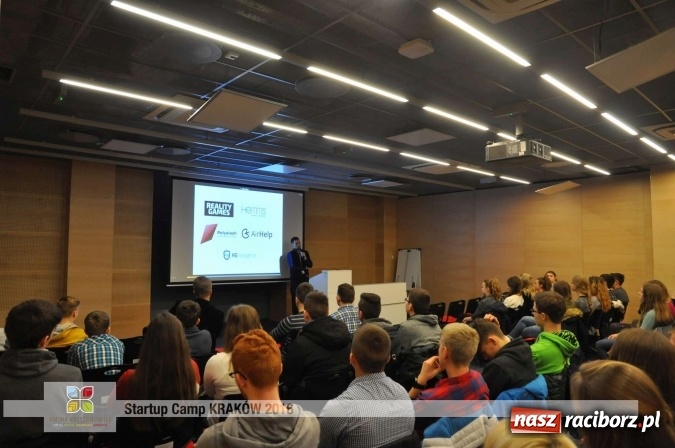 Zdjęcie w galerii na portalu naszraciborz.pl: Młodzież z gminy Krzyżanowice, Raciborza oraz powiatowych Centrów Kształcenia Zawodowego i Ustawicznego wzięła udział w StartUp Camp w Krakowie wiadomości z regionu