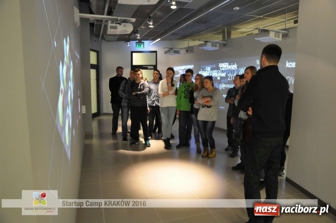 Zdjęcie w galerii na portalu naszraciborz.pl: Młodzież z gminy Krzyżanowice, Raciborza oraz powiatowych Centrów Kształcenia Zawodowego i Ustawicznego wzięła udział w StartUp Camp w Krakowie wiadomości z regionu