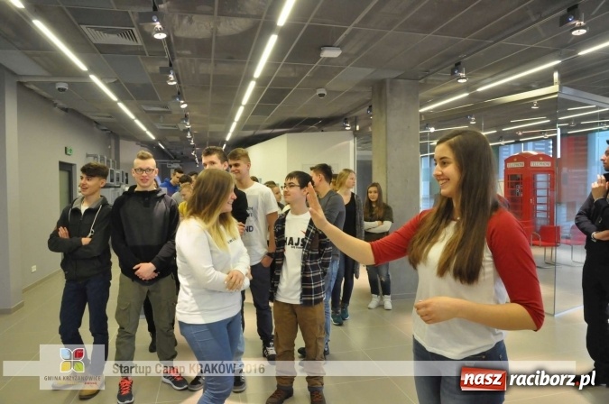 Zdjęcie w galerii na portalu naszraciborz.pl: Młodzież z gminy Krzyżanowice, Raciborza oraz powiatowych Centrów Kształcenia Zawodowego i Ustawicznego wzięła udział w StartUp Camp w Krakowie wiadomości z regionu
