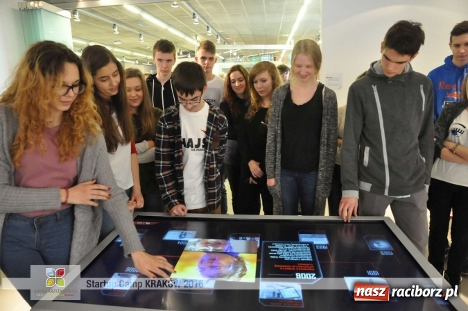 Zdjęcie w galerii na portalu naszraciborz.pl: Młodzież z gminy Krzyżanowice, Raciborza oraz powiatowych Centrów Kształcenia Zawodowego i Ustawicznego wzięła udział w StartUp Camp w Krakowie wiadomości z regionu