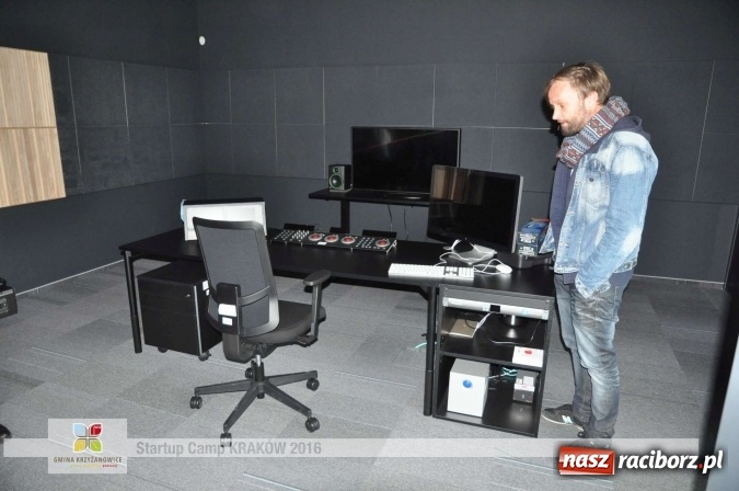 Zdjęcie w galerii na portalu naszraciborz.pl: Młodzież z gminy Krzyżanowice, Raciborza oraz powiatowych Centrów Kształcenia Zawodowego i Ustawicznego wzięła udział w StartUp Camp w Krakowie wiadomości z regionu