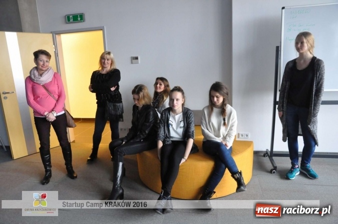 Zdjęcie w galerii na portalu naszraciborz.pl: Młodzież z gminy Krzyżanowice, Raciborza oraz powiatowych Centrów Kształcenia Zawodowego i Ustawicznego wzięła udział w StartUp Camp w Krakowie wiadomości z regionu