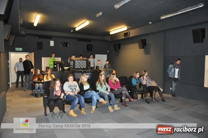 Zdjęcie w galerii na portalu naszraciborz.pl: Młodzież z gminy Krzyżanowice, Raciborza oraz powiatowych Centrów Kształcenia Zawodowego i Ustawicznego wzięła udział w StartUp Camp w Krakowie wiadomości z regionu