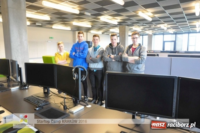 Zdjęcie w galerii na portalu naszraciborz.pl: Młodzież z gminy Krzyżanowice, Raciborza oraz powiatowych Centrów Kształcenia Zawodowego i Ustawicznego wzięła udział w StartUp Camp w Krakowie wiadomości z regionu