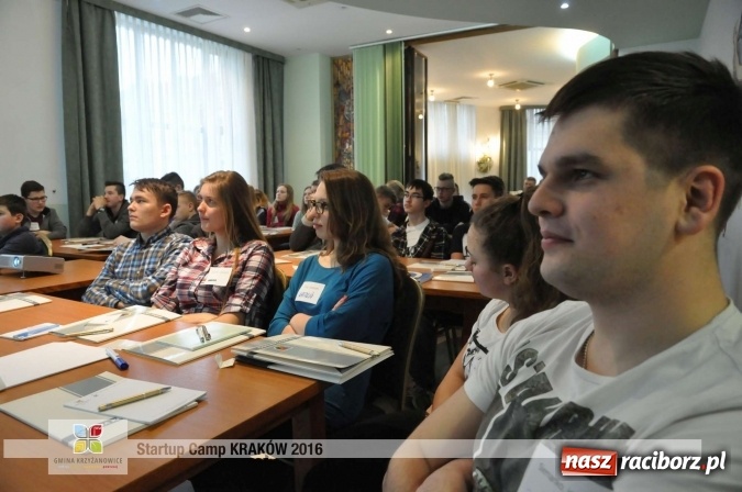Zdjęcie w galerii na portalu naszraciborz.pl: Młodzież z gminy Krzyżanowice, Raciborza oraz powiatowych Centrów Kształcenia Zawodowego i Ustawicznego wzięła udział w StartUp Camp w Krakowie wiadomości z regionu