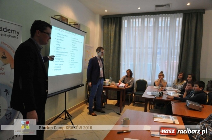 Zdjęcie w galerii na portalu naszraciborz.pl: Młodzież z gminy Krzyżanowice, Raciborza oraz powiatowych Centrów Kształcenia Zawodowego i Ustawicznego wzięła udział w StartUp Camp w Krakowie wiadomości z regionu