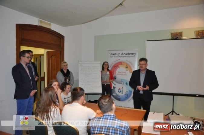 Zdjęcie w galerii na portalu naszraciborz.pl: Młodzież z gminy Krzyżanowice, Raciborza oraz powiatowych Centrów Kształcenia Zawodowego i Ustawicznego wzięła udział w StartUp Camp w Krakowie wiadomości z regionu