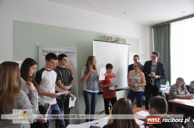 Zdjęcie w galerii na portalu naszraciborz.pl: Młodzież z gminy Krzyżanowice, Raciborza oraz powiatowych Centrów Kształcenia Zawodowego i Ustawicznego wzięła udział w StartUp Camp w Krakowie wiadomości z regionu