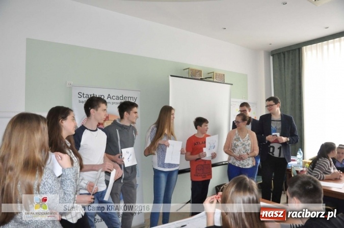 Zdjęcie w galerii na portalu naszraciborz.pl: Młodzież z gminy Krzyżanowice, Raciborza oraz powiatowych Centrów Kształcenia Zawodowego i Ustawicznego wzięła udział w StartUp Camp w Krakowie wiadomości z regionu