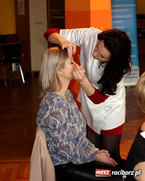 Zdjęcie w galerii na portalu naszraciborz.pl: Nowa Ty! Czyli święto kobiet w GCK w Nędzy wiadomości z regionu