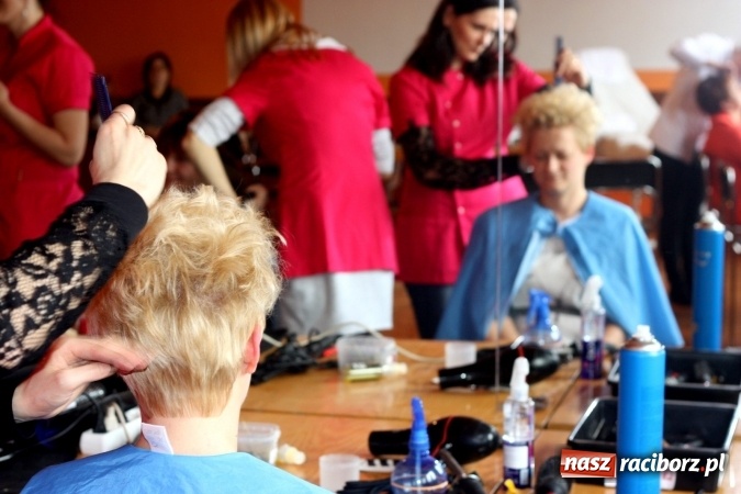 Zdjęcie w galerii na portalu naszraciborz.pl: Nowa Ty! Czyli święto kobiet w GCK w Nędzy wiadomości z regionu