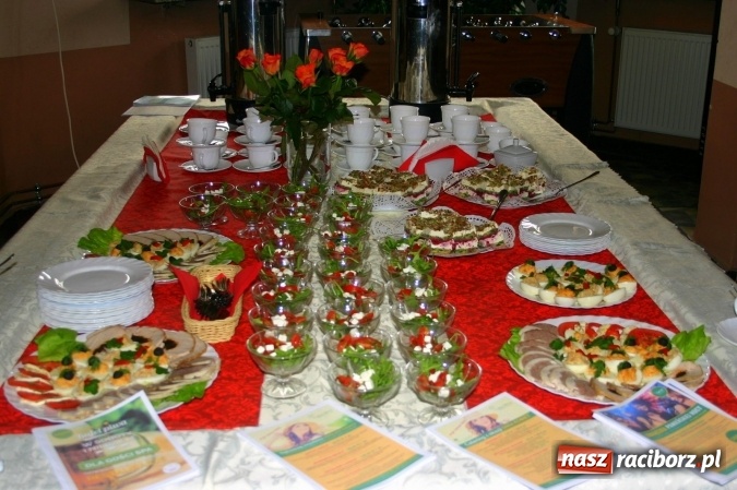 Zdjęcie w galerii na portalu naszraciborz.pl: Nowa Ty! Czyli święto kobiet w GCK w Nędzy wiadomości z regionu