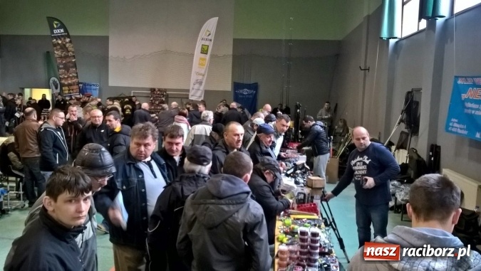 Zdjęcie w galerii na portalu naszraciborz.pl: Fantastyczna frekwencja na II Targach Wędkarskich w Nędzy wiadomości z regionu