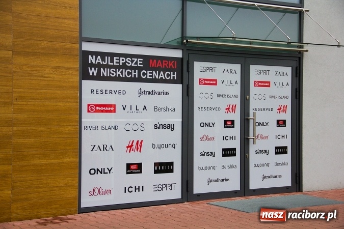 Zdjęcie w galerii na portalu naszraciborz.pl: Outlet De LUXX przy Opawskiej - najlepsze marki w jednym miejscu już od 9 marca wiadomości z regionu