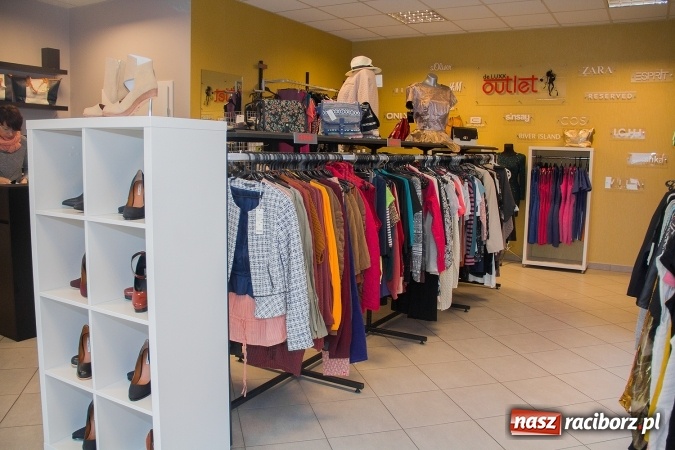 Zdjęcie w galerii na portalu naszraciborz.pl: Outlet De LUXX przy Opawskiej - najlepsze marki w jednym miejscu już od 9 marca wiadomości z regionu