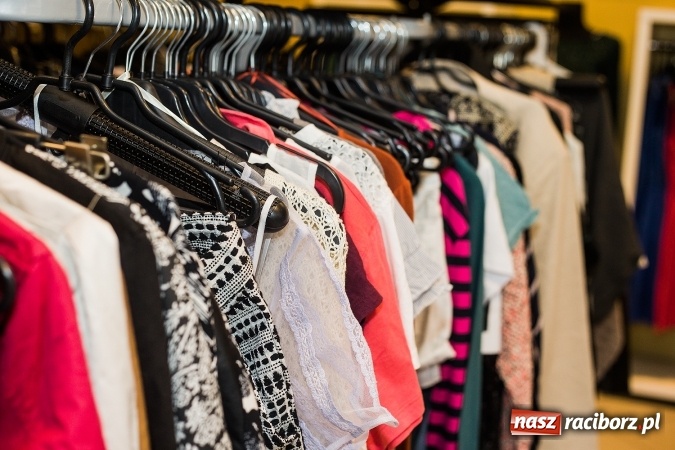 Zdjęcie w galerii na portalu naszraciborz.pl: Outlet De LUXX przy Opawskiej - najlepsze marki w jednym miejscu już od 9 marca wiadomości z regionu