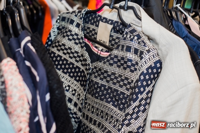 Zdjęcie w galerii na portalu naszraciborz.pl: Outlet De LUXX przy Opawskiej - najlepsze marki w jednym miejscu już od 9 marca wiadomości z regionu