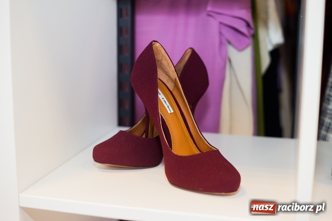 Zdjęcie w galerii na portalu naszraciborz.pl: Outlet De LUXX przy Opawskiej - najlepsze marki w jednym miejscu już od 9 marca wiadomości z regionu