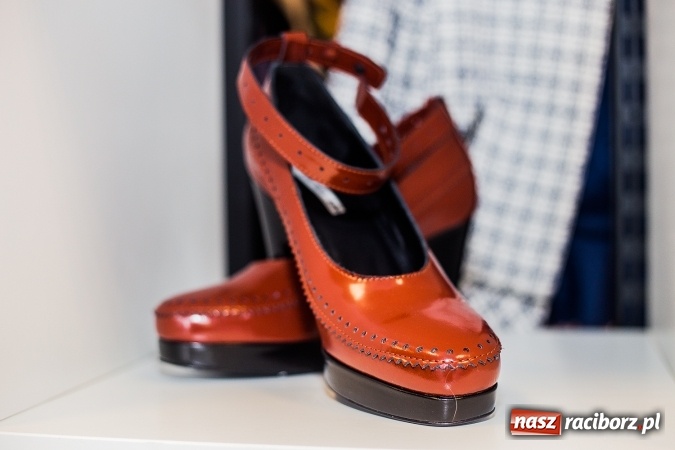 Zdjęcie w galerii na portalu naszraciborz.pl: Outlet De LUXX przy Opawskiej - najlepsze marki w jednym miejscu już od 9 marca wiadomości z regionu