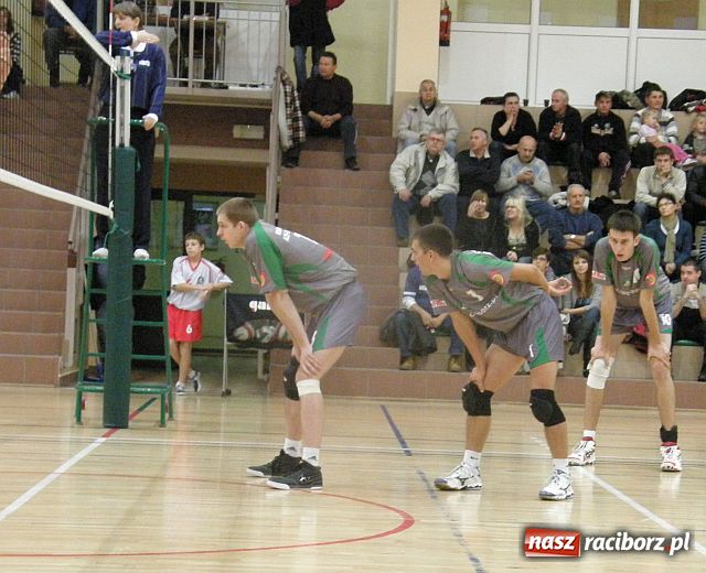 Zdjęcie w galerii na portalu naszraciborz.pl: Szczęśliwe zwycięstwo siatkarzy wiadomości z regionu