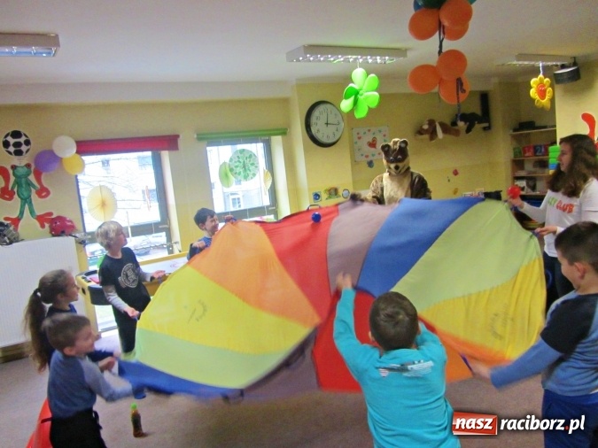 Zdjęcie w galerii na portalu naszraciborz.pl: Na wiosnę Crazy Club rozdaje prezenty wiadomości z regionu