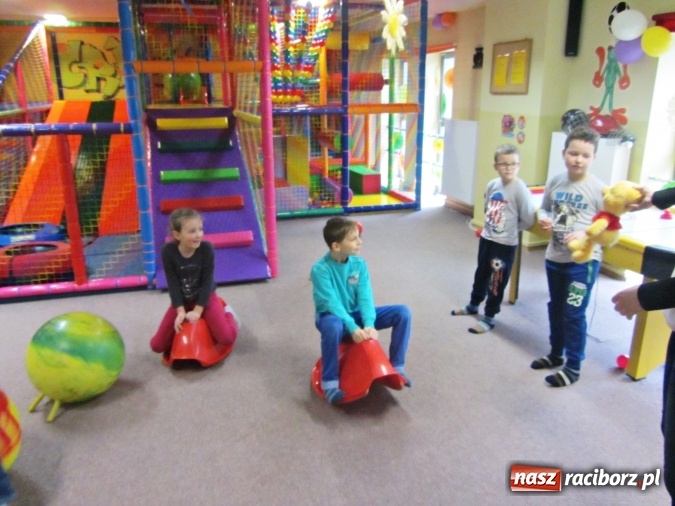 Zdjęcie w galerii na portalu naszraciborz.pl: Na wiosnę Crazy Club rozdaje prezenty wiadomości z regionu