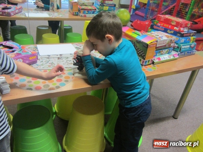 Zdjęcie w galerii na portalu naszraciborz.pl: Na wiosnę Crazy Club rozdaje prezenty wiadomości z regionu