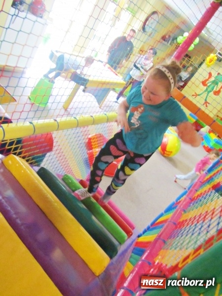 Zdjęcie w galerii na portalu naszraciborz.pl: Na wiosnę Crazy Club rozdaje prezenty wiadomości z regionu