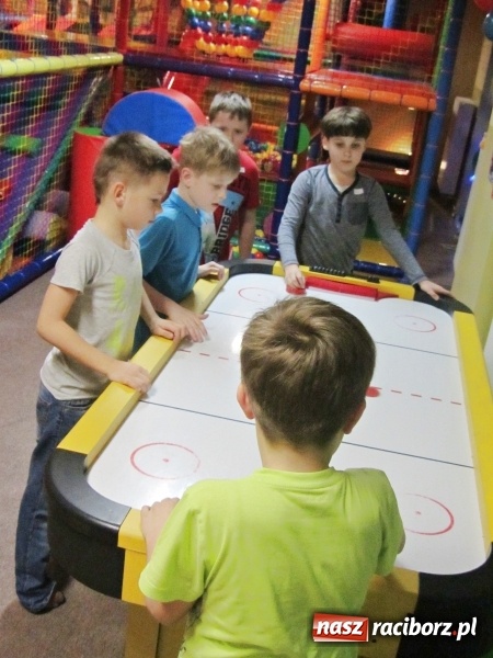 Zdjęcie w galerii na portalu naszraciborz.pl: Na wiosnę Crazy Club rozdaje prezenty wiadomości z regionu