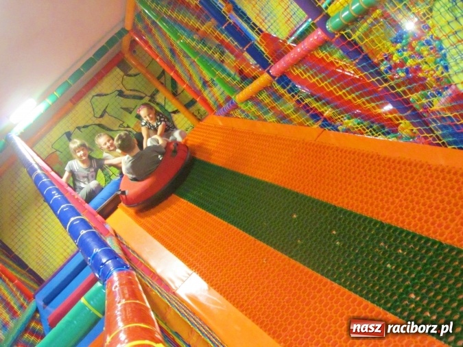 Zdjęcie w galerii na portalu naszraciborz.pl: Na wiosnę Crazy Club rozdaje prezenty wiadomości z regionu