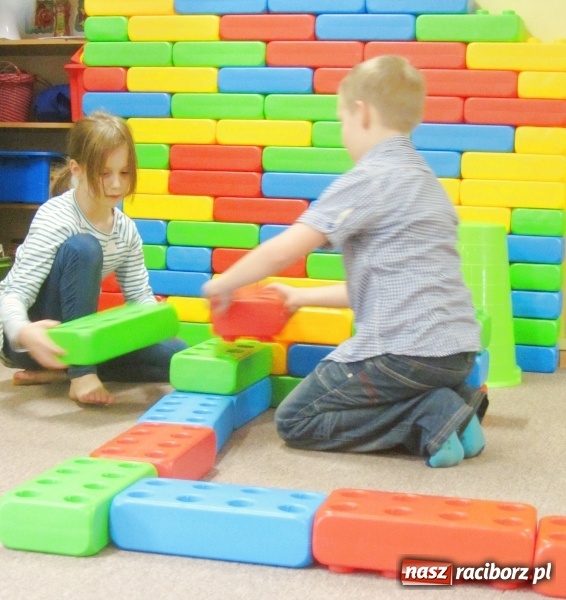 Zdjęcie w galerii na portalu naszraciborz.pl: Na wiosnę Crazy Club rozdaje prezenty wiadomości z regionu