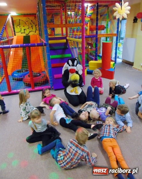 Zdjęcie w galerii na portalu naszraciborz.pl: Na wiosnę Crazy Club rozdaje prezenty wiadomości z regionu