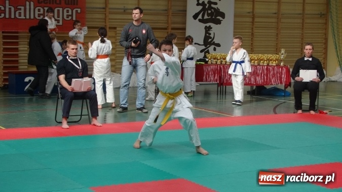 Zdjęcie w galerii na portalu naszraciborz.pl: Cztery medale i puchar dla karateków z Raciborza na Mistrzostwach Województwa Opolskiego w Karate Kyokushin wiadomości z regionu