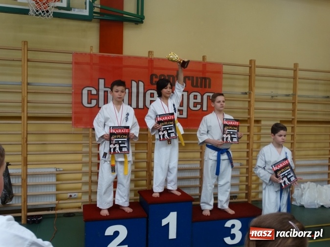 Zdjęcie w galerii na portalu naszraciborz.pl: Cztery medale i puchar dla karateków z Raciborza na Mistrzostwach Województwa Opolskiego w Karate Kyokushin wiadomości z regionu