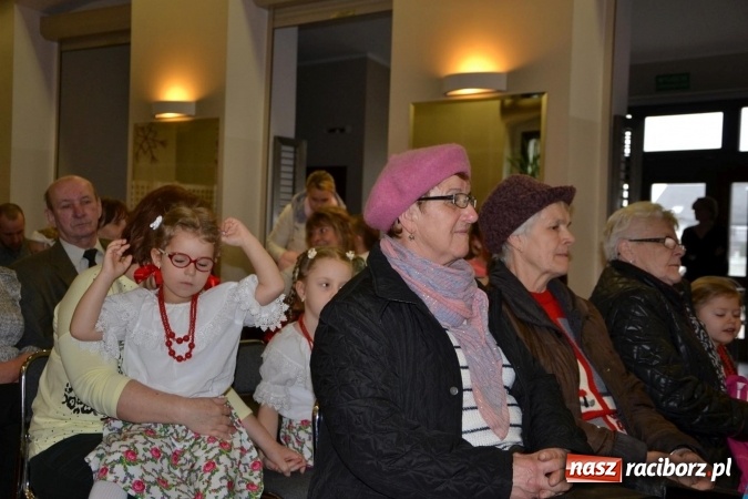 Zdjęcie w galerii na portalu naszraciborz.pl: Gminny Konkurs Gwary Śląskiej w Tworkowie wiadomości z regionu