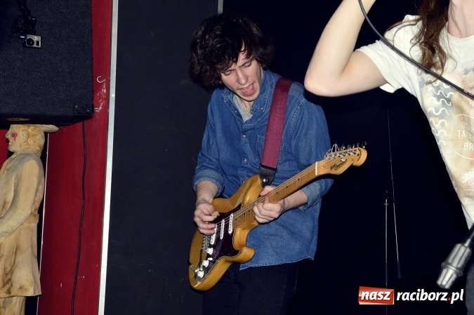 Zdjęcie w galerii na portalu naszraciborz.pl: Joyride oraz Li’ zagrali na Końcu Świata wiadomości z regionu