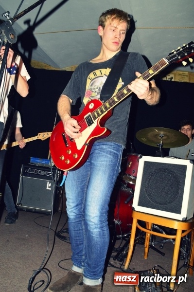 Zdjęcie w galerii na portalu naszraciborz.pl: Joyride oraz Li’ zagrali na Końcu Świata wiadomości z regionu