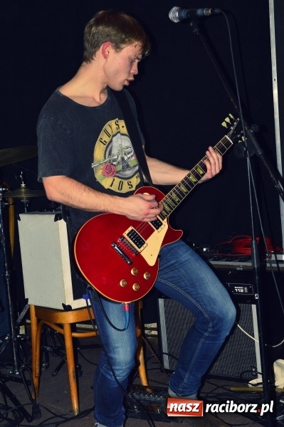 Zdjęcie w galerii na portalu naszraciborz.pl: Joyride oraz Li’ zagrali na Końcu Świata wiadomości z regionu