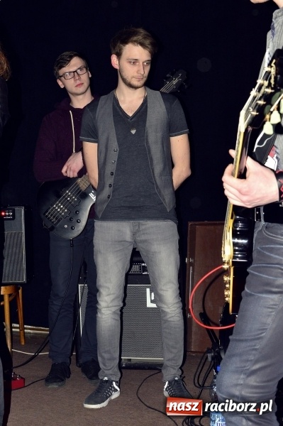 Zdjęcie w galerii na portalu naszraciborz.pl: Joyride oraz Li’ zagrali na Końcu Świata wiadomości z regionu