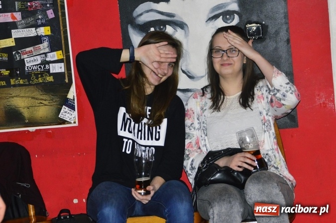 Zdjęcie w galerii na portalu naszraciborz.pl: Joyride oraz Li’ zagrali na Końcu Świata wiadomości z regionu