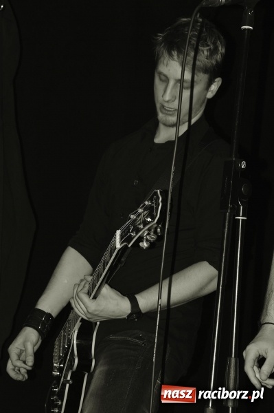 Zdjęcie w galerii na portalu naszraciborz.pl: Joyride oraz Li’ zagrali na Końcu Świata wiadomości z regionu