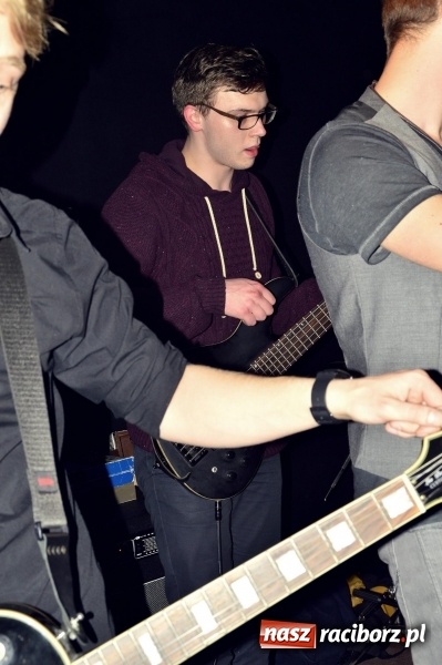 Zdjęcie w galerii na portalu naszraciborz.pl: Joyride oraz Li’ zagrali na Końcu Świata wiadomości z regionu