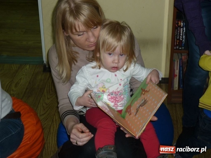 Zdjęcie w galerii na portalu naszraciborz.pl: Pani Wiosna zawitała do biblioteki na Ostrogu  wiadomości z regionu