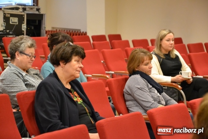 Zdjęcie w galerii na portalu naszraciborz.pl: Spotkanie kół gospodyń wiejskich i stowarzyszeń kobiet na zamku za nami  wiadomości z regionu