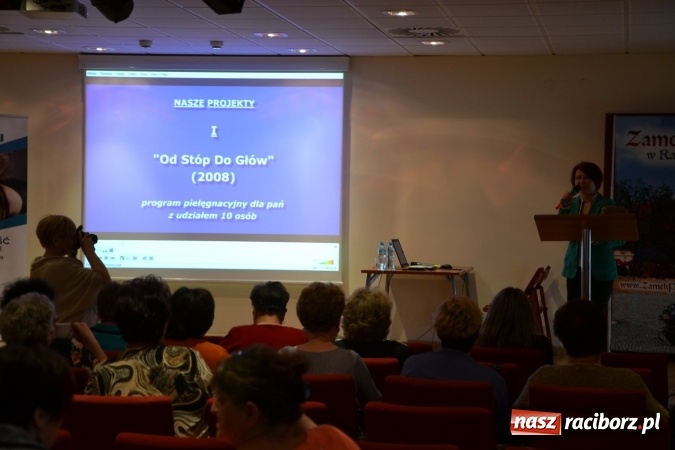 Zdjęcie w galerii na portalu naszraciborz.pl: Spotkanie kół gospodyń wiejskich i stowarzyszeń kobiet na zamku za nami  wiadomości z regionu