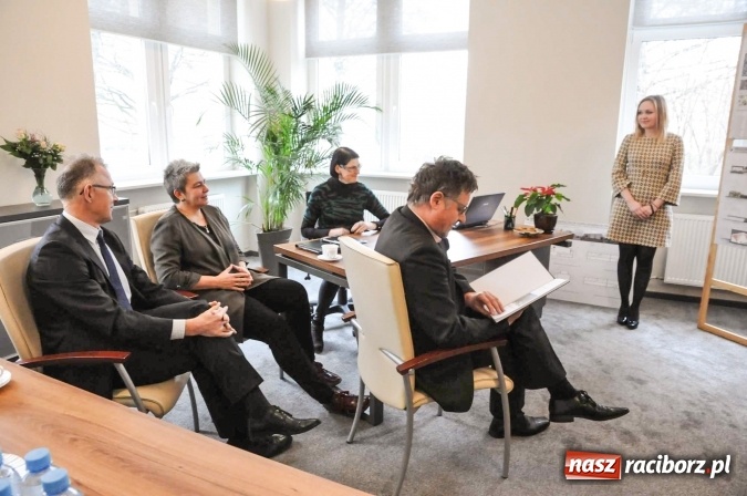 Zdjęcie w galerii na portalu naszraciborz.pl: Nowoczesność to konieczność. PWSZ ma ambitne plany modernizacji domu studenta. Zobacz, jak mógłby wyglądać! wiadomości z regionu