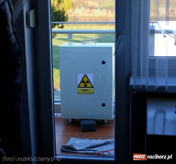 Zdjęcie w galerii na portalu naszraciborz.pl: Raciborski Alarm Smogowy ponownie zbadał powietrze, tym razem na Starej Wsi - 1164 proc. ponad normę! wiadomości z regionu